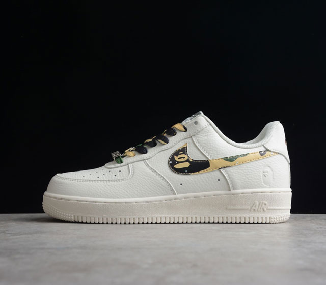 NK Air Force 1 # # AA1365-118 SIZE 36 36.5 37.5 38 38.5 39 40 40.5 41 42 42.5 4