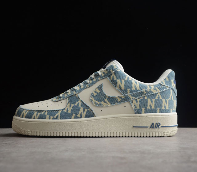 NK Air Force 1 # # CW1888-602 SIZE 36 36.5 37.5 38 38.5 39 40 40.5 41 42 42.5 4