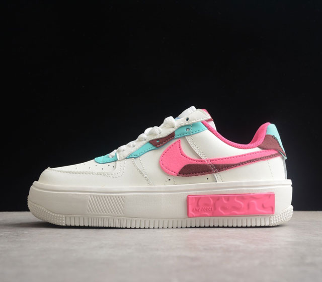 NK Air Force 1 # # DO6146-101 SIZE 36 36.5 37.5 38 38.5 39 40 40.5 41 42 42.5 4