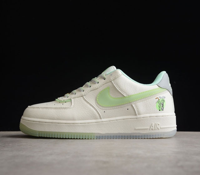 NK Air Force 1 # # CW1574-802 SIZE 36 36.5 37.5 38 38.5 39 40 40.5 41 42 42.5 4