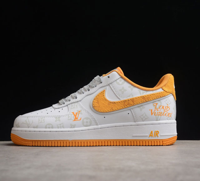 NK Air Force 1 # DR9868 700 SIZE 36 36.5 37.5 38 38.5 39 40 40.5 41 42 42.5 43