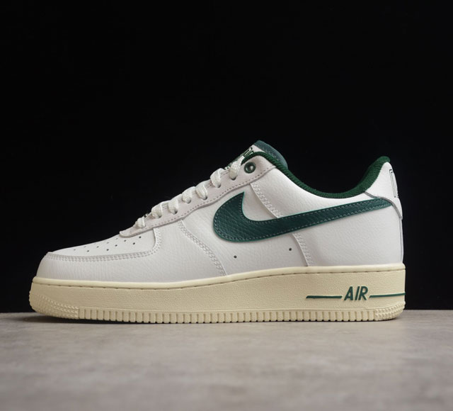 NK Air Force 1 # DR0148 102 SIZE 36 36.5 37.5 38 38.5 39 40 40.5 41 42 42.5 43