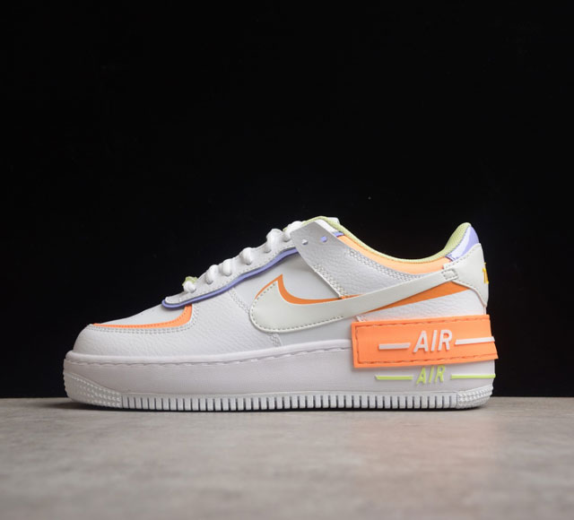 NK Air Force 1 # # DX3718-100 SIZE 36 36.5 37.5 38 38.5 39 40 40.5 41 42 42.5 4