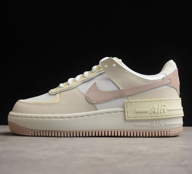 NK Air Force 1 # # FN3444-121 SIZE 36 36.5 37.5 38 38.5 39 40