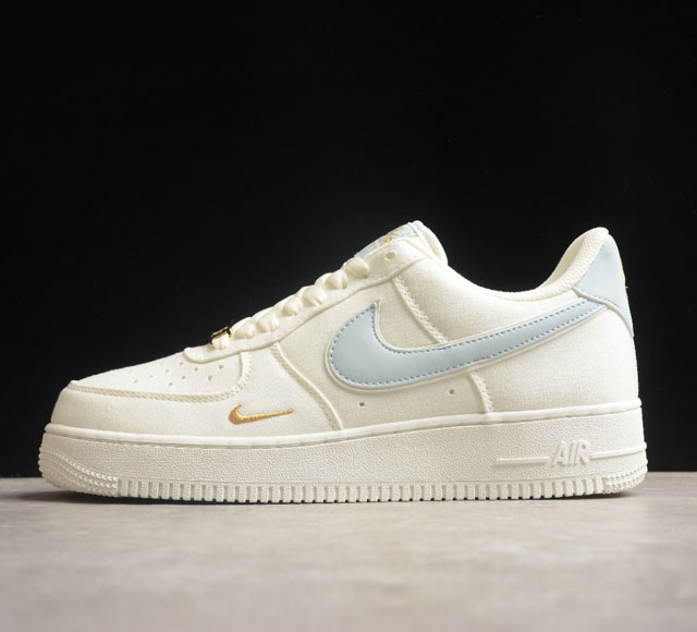 Nk Air Force07 Low MN5696-009 # # SIZE 36 36.5 37.5 38 38.5 39 40 40.5 41 42 42